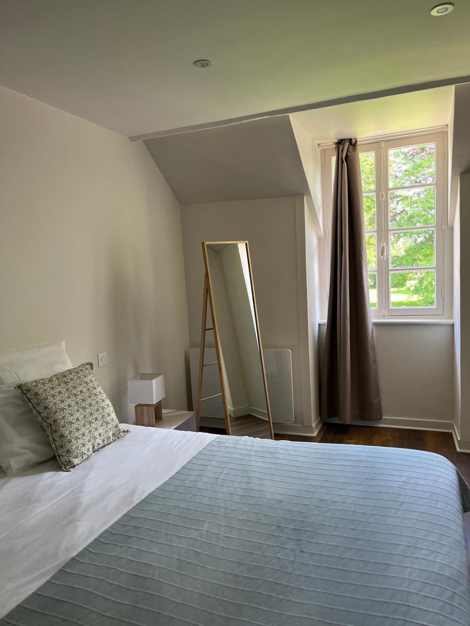 Bed and Breakfast Abbaye De Blanchelande Neufmesnil Номер фото
