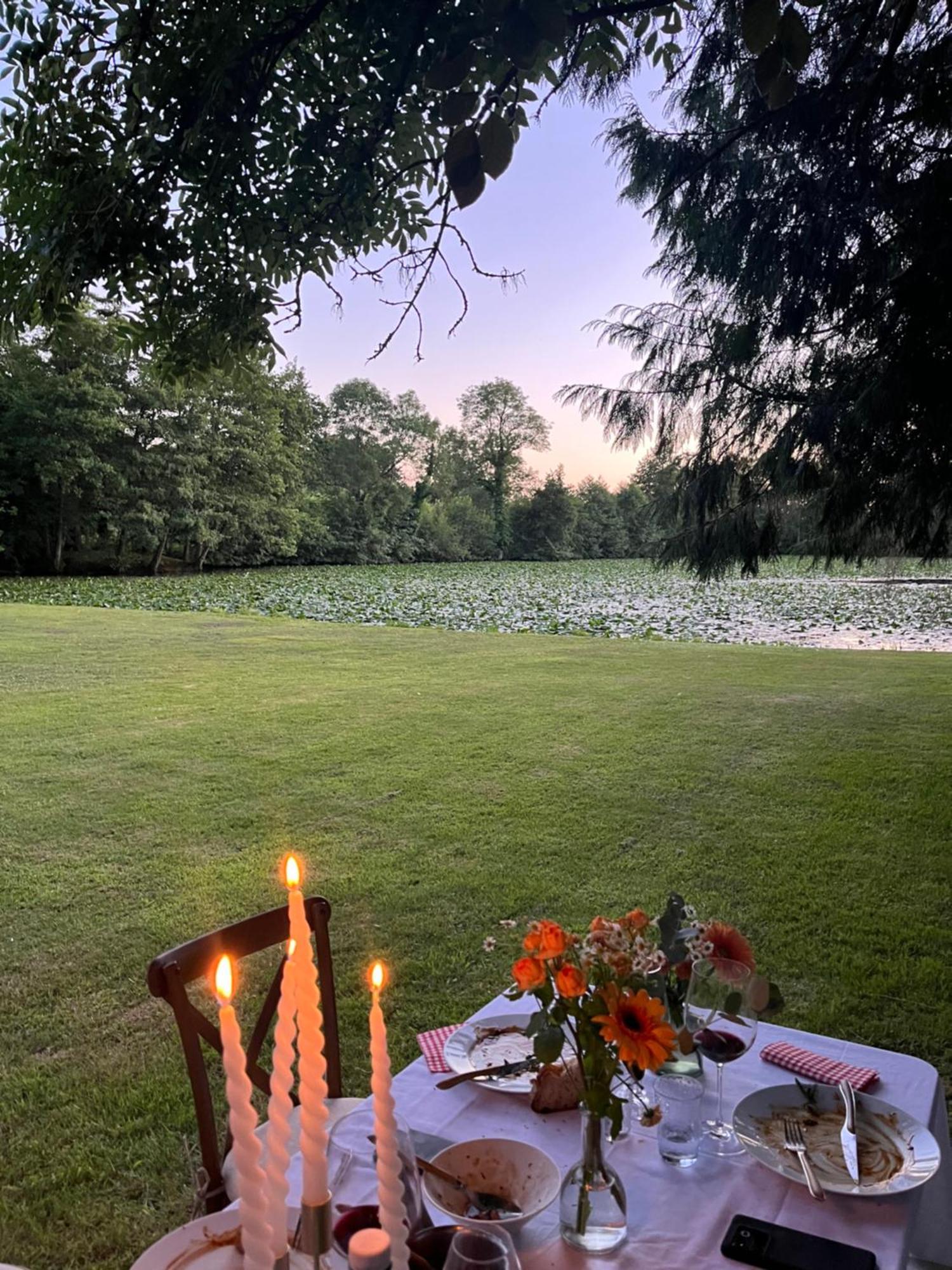Bed and Breakfast Abbaye De Blanchelande Neufmesnil Экстерьер фото